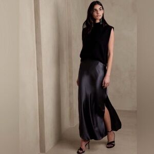 NWT Banana Republic Dark navy blue satin maxi skirt